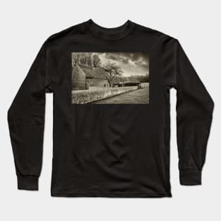 Vintage Farmhouse Long Sleeve T-Shirt